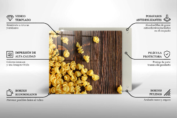 Deska do krojenia Makaron na stole