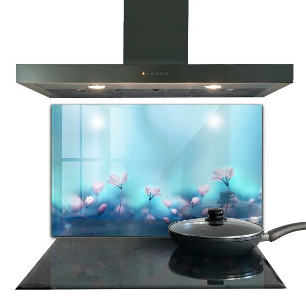 Panel szklany do kuchni Kwiaty za poranną Mgłą