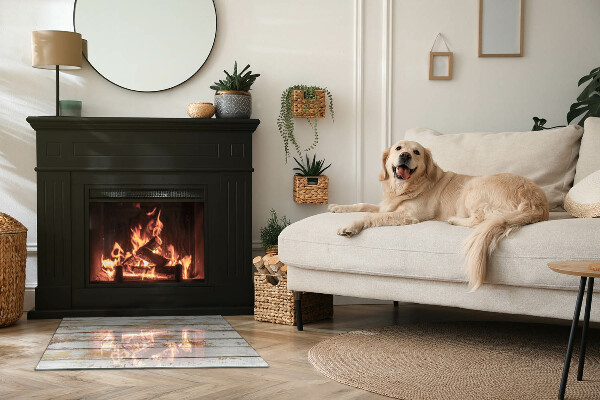 Szkło pod kominek Zniszczona drewniana deska