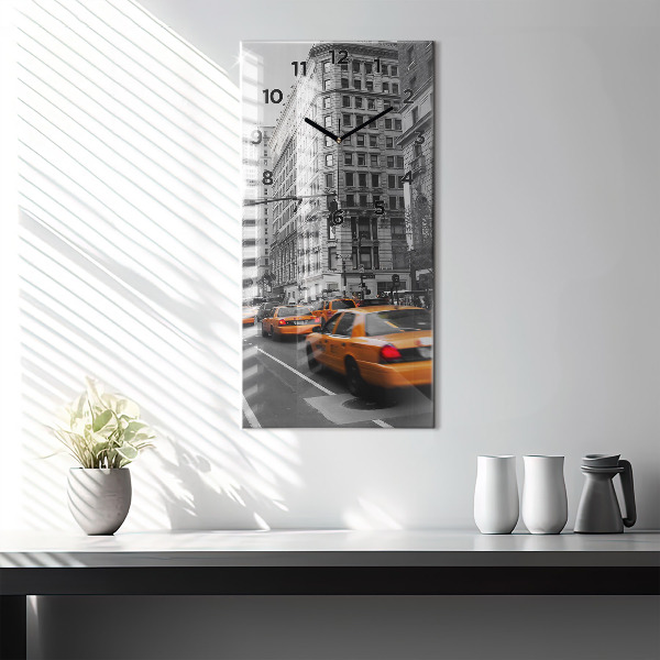 Zegar szklany pionowy Manhattan i taksówki