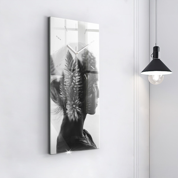 Zegar szklany pionowy Portret kobiety