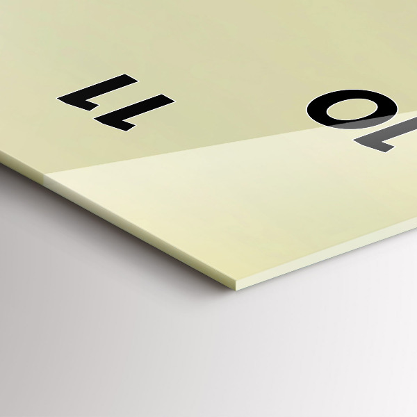 Zegar ścienny pionowy Mglisty las orzeł