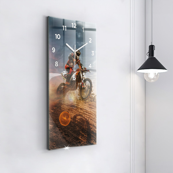 Zegar ścienny pionowy Mężczyzna na motocyklu