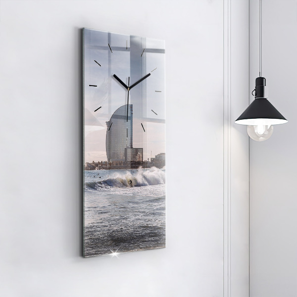 Zegar ścienny pionowy Barcelona Surfer