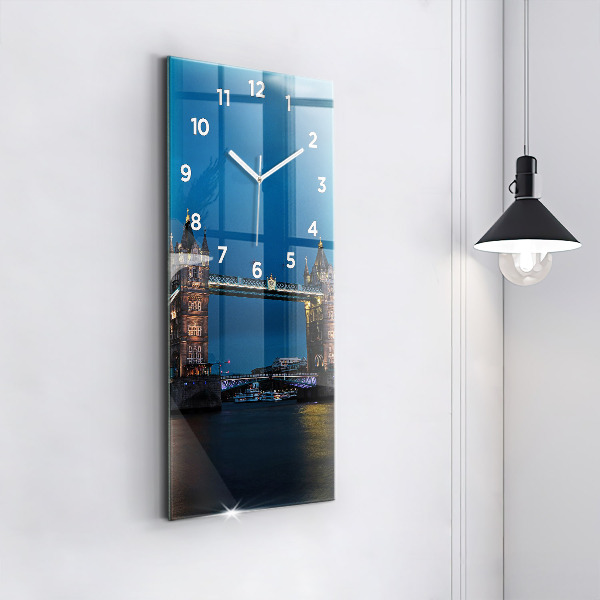 Zegar ścienny pionowy Tower Bridge Londyn nocą