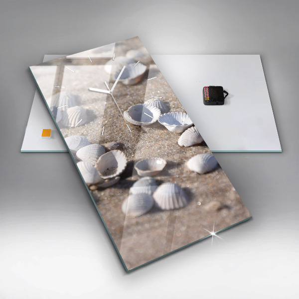 Zegar szklany pionowy Muszelki na plaży