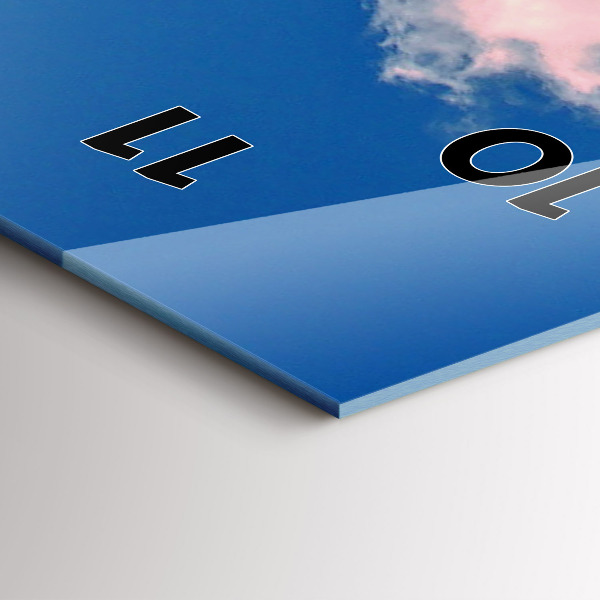 Zegar ścienny pionowy Góry pod błękitnym niebem