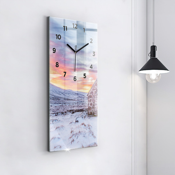 Zegar ścienny pionowy Domek w górach