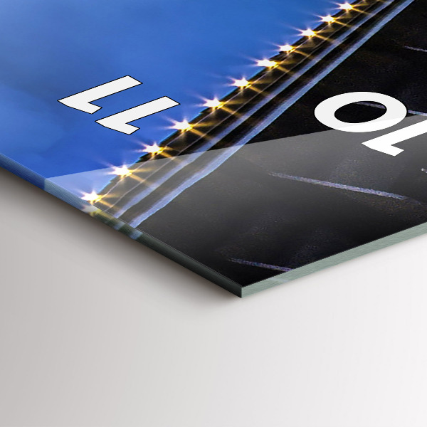 Zegar ścienny pionowy Skalisty brzeg pod mostem