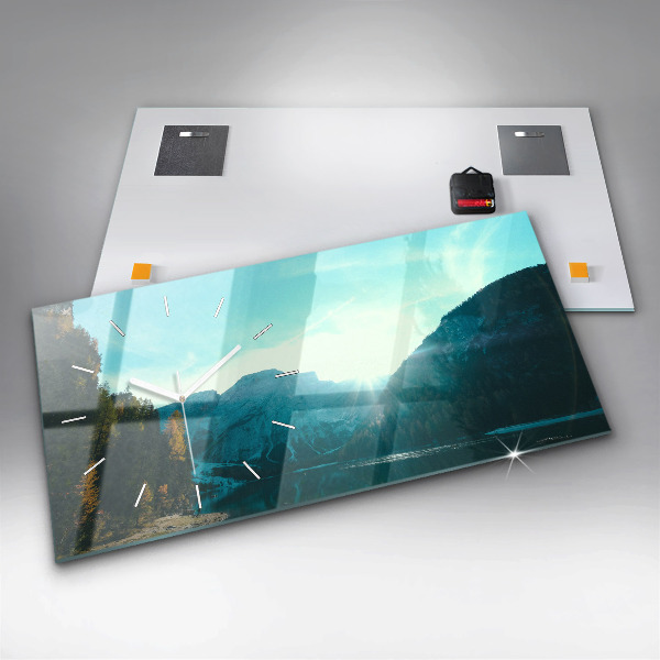 Zegar poziomy Góra i rzeka w Polsce