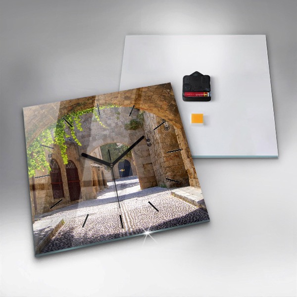 Kwadratowy zegar Malownicza ulica Rodos