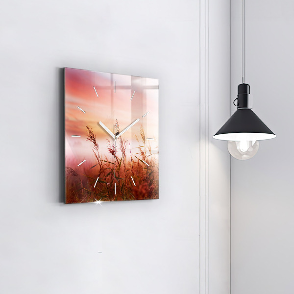 Kwadratowy zegar Mglisty poranek