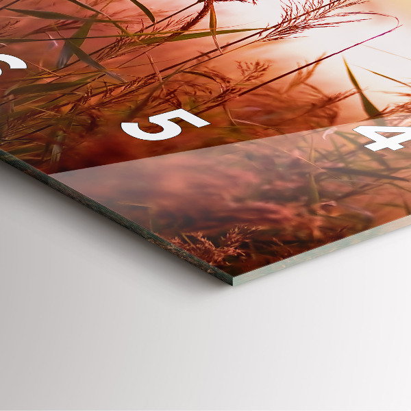 Kwadratowy zegar Mglisty poranek