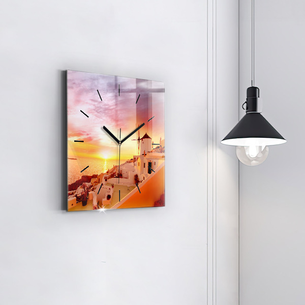 Kwadratowy zegar Stary wiatrak w Santorini