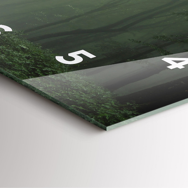 Kwadratowy zegar Mglisty las o poranku