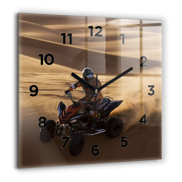 Kwadratowy zegar Quad na pustyni