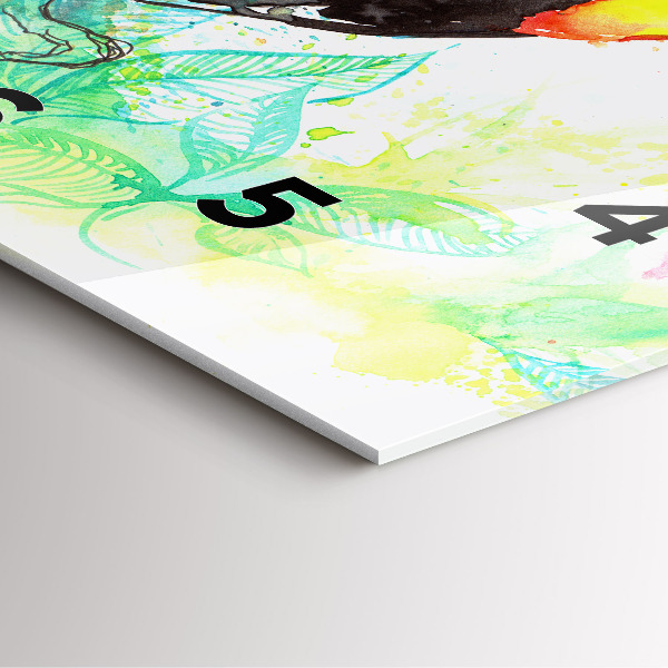 Kwadratowy zegar Tukan w trawie