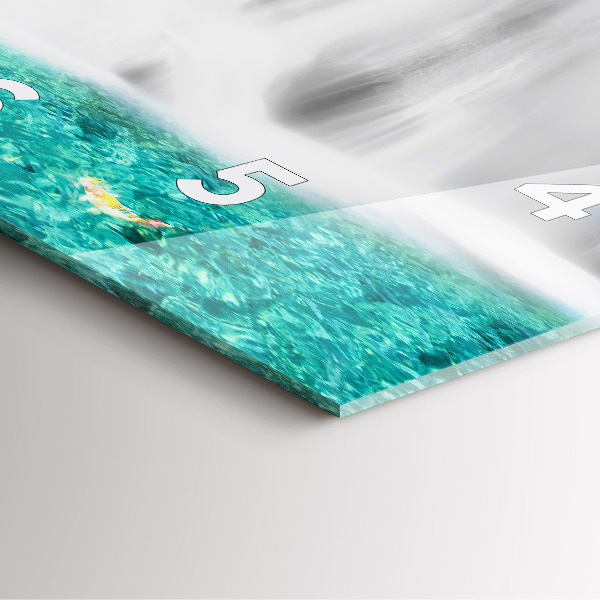 Kwadratowy zegar Wodospad w Tajlandii