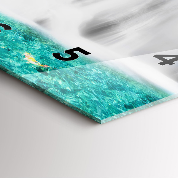 Kwadratowy zegar Wodospad w Tajlandii