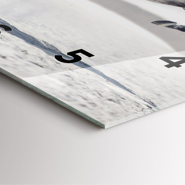 Kwadratowy zegar Galopujący biały koń