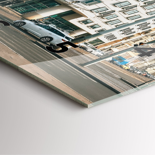 Zegar ścienny kwadratowy Tańczący dom Praga