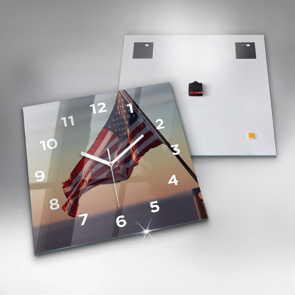 Zegar ścienny kwadratowy Wiejąca flaga USA