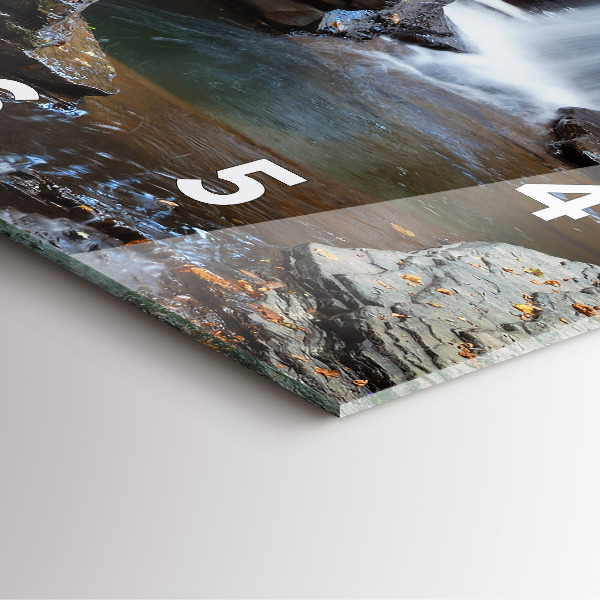 Kwadratowy zegar Wodospad i skały Islandii