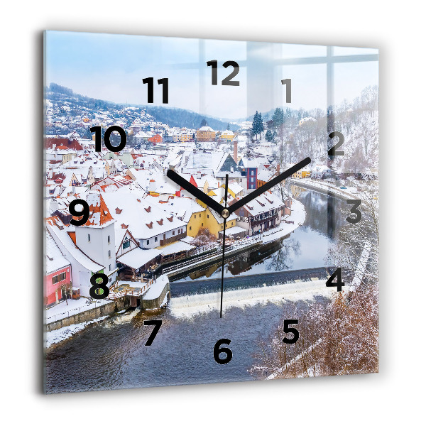 Kwadratowy zegar Panorama miasta w zimie