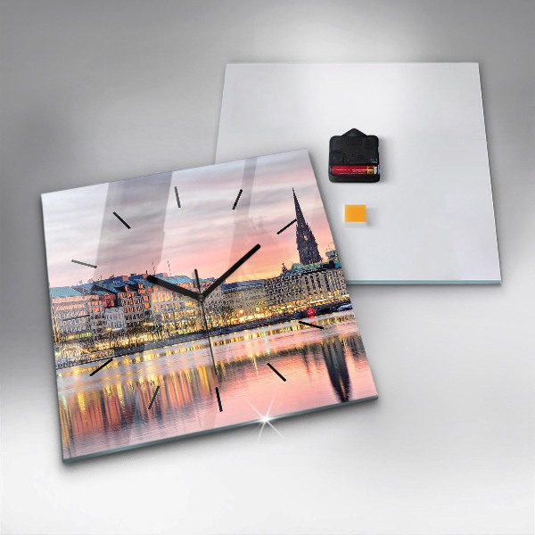 Kwadratowy zegar Alster w Hamburgu