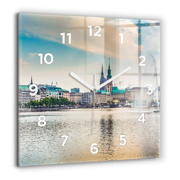 Kwadratowy zegar Binnenalster w Hamburgu