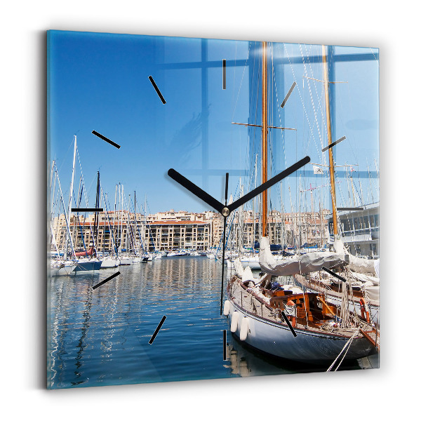 Kwadratowy zegar Marina w Marsylii Francja