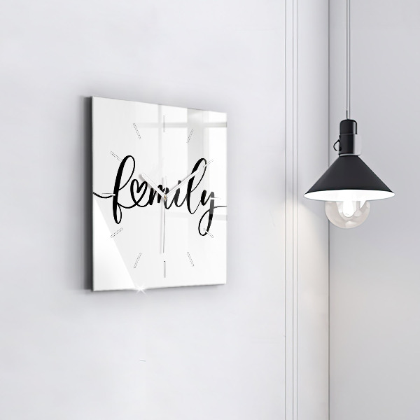 Zegar na ścianę kwadratowy Napis Family i serce