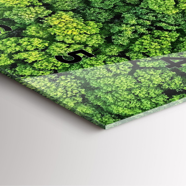 Kwadratowy zegar Las z góry