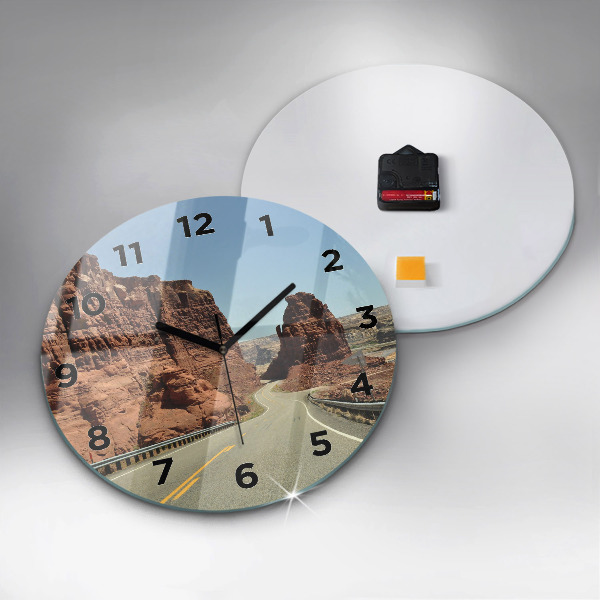 Zegar okrągły z nadrukiem Route 66 w USA