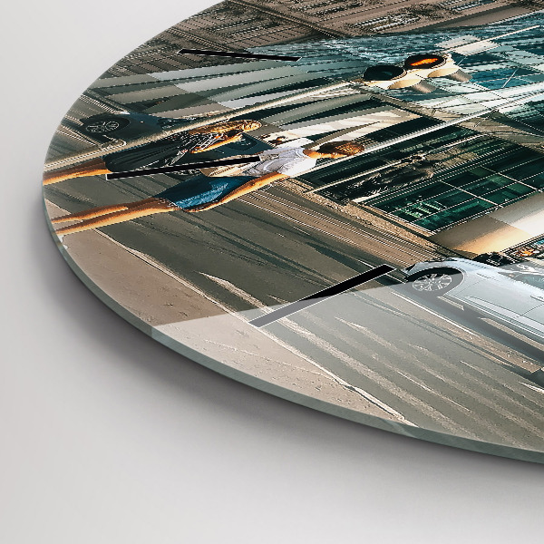 Zegar okrągły z nadrukiem Tańczący dom Praga