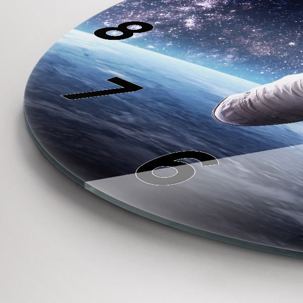 Zegar okrągły Astronauta nad ziemią